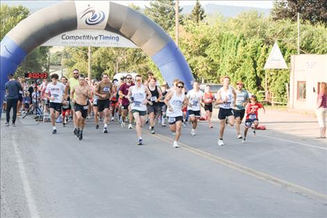 Buffalo Run races start