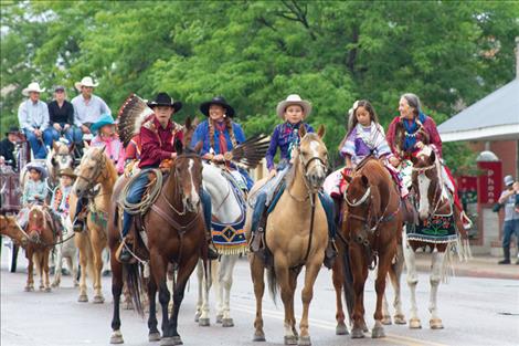 Pioneer Days parade horseback riders