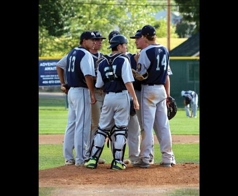 ariners celebrate a home run during tournament play.